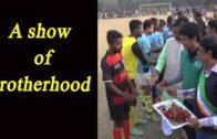 West Bengal: Youth of different communities play football in show of brotherhood | Oneindia News